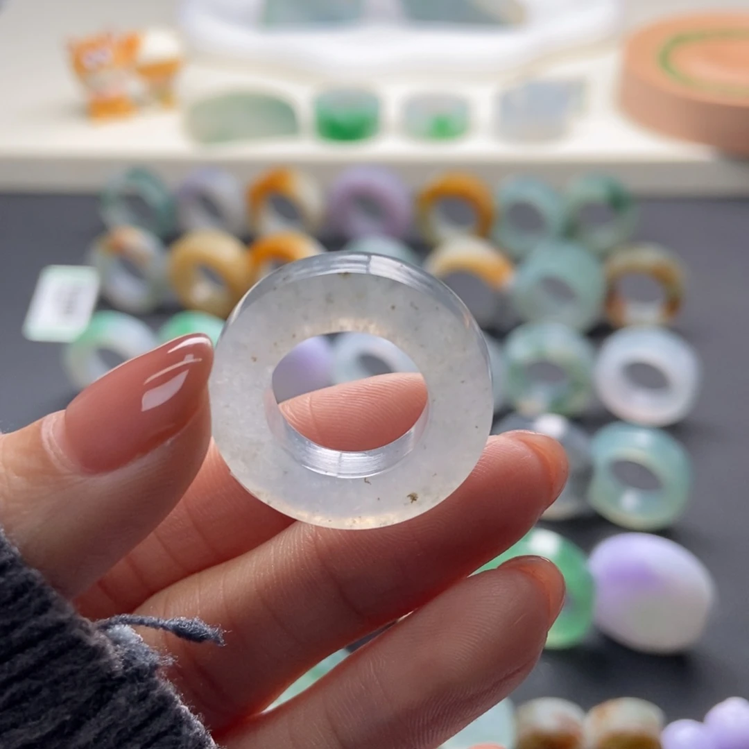 定制翡翠未镶嵌雨*铃定制