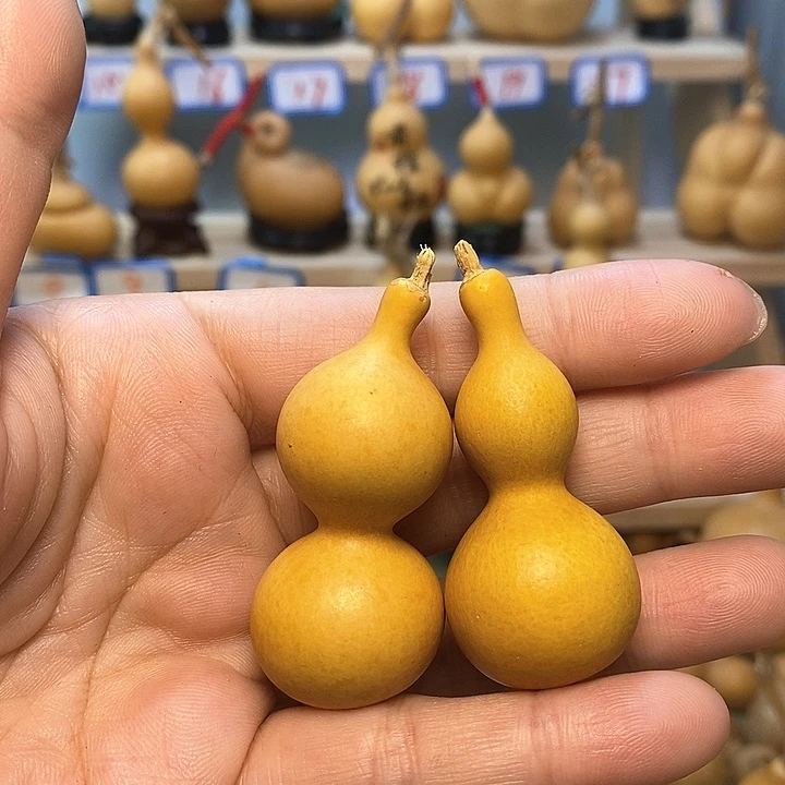 ?****?直播间手把小葫芦