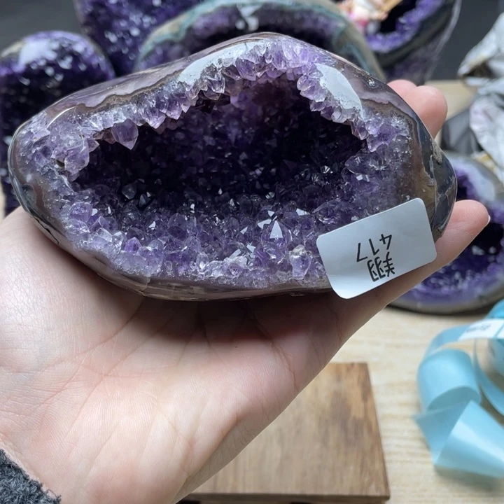 未镶嵌大型摆件（非配饰）水晶