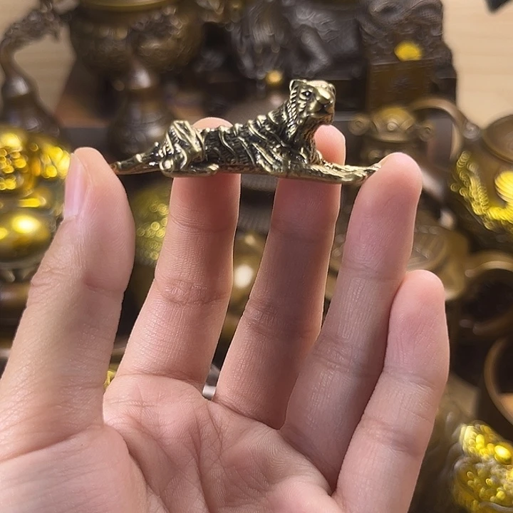 精美铜器，点击下单