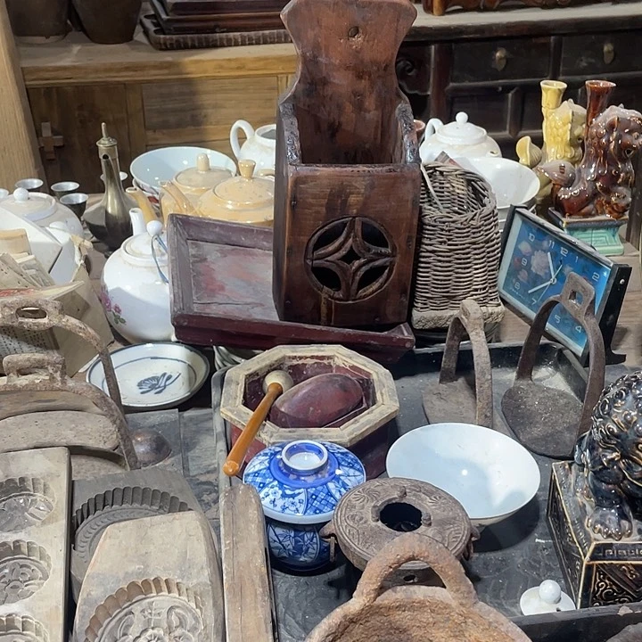 木?****?老的木质筷子桶