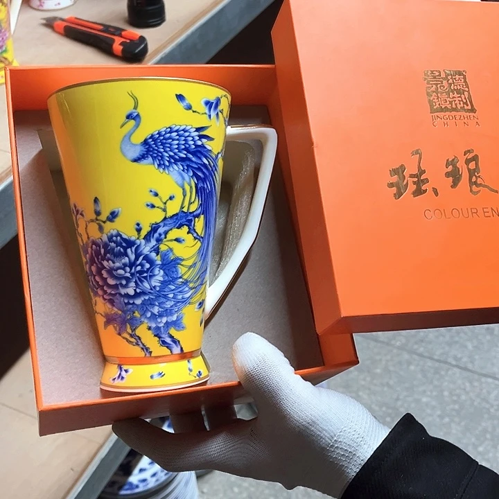 瓷。。。。。。。。。。。。。