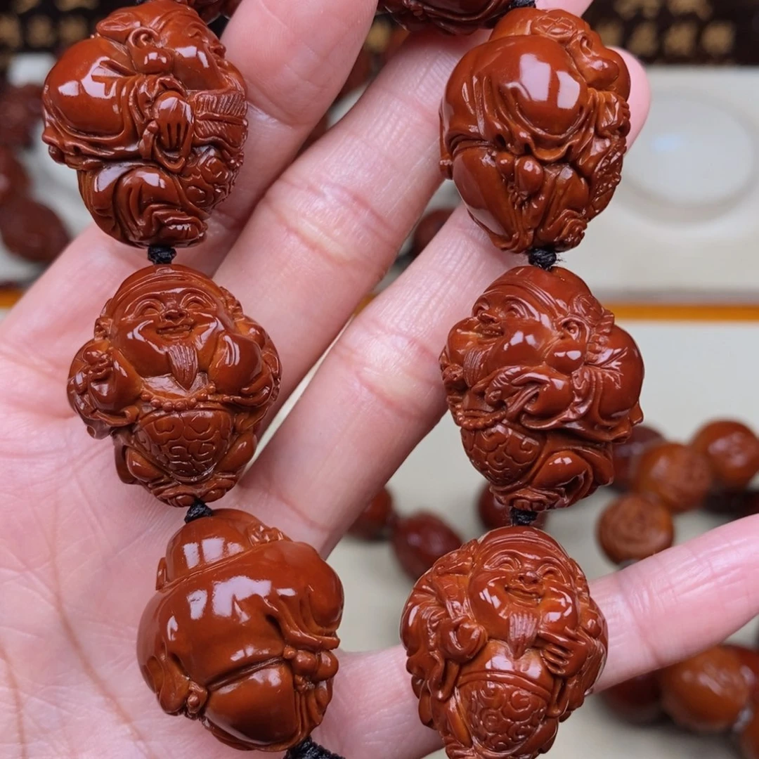 橄榄核吊坠修***傅财神，