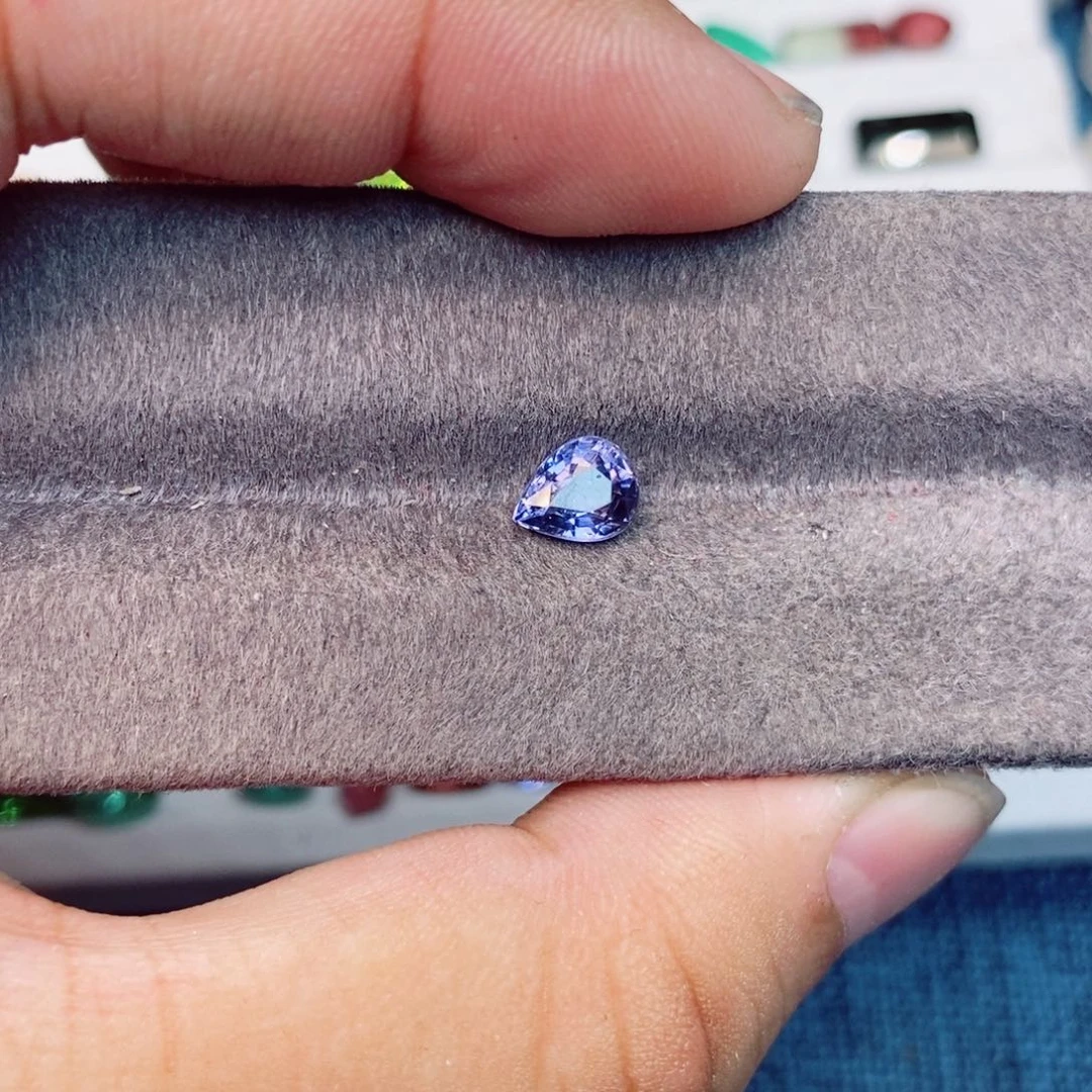 尖晶石裸石未镶嵌钴尖晶石1.175克拉