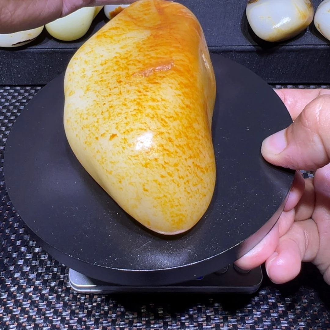 领***业和田玉（子料）未镶嵌吊坠(不含链)411