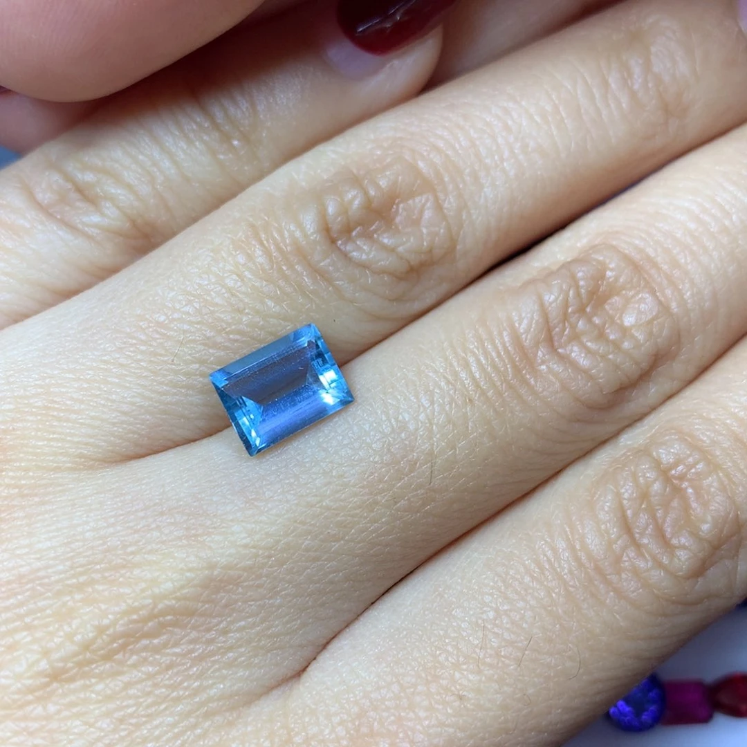 海蓝宝石裸石未镶嵌2.21ct超圣海蓝宝