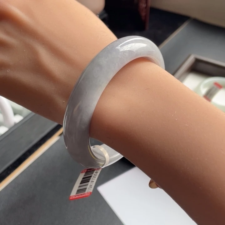 翡翠未镶嵌手镯19