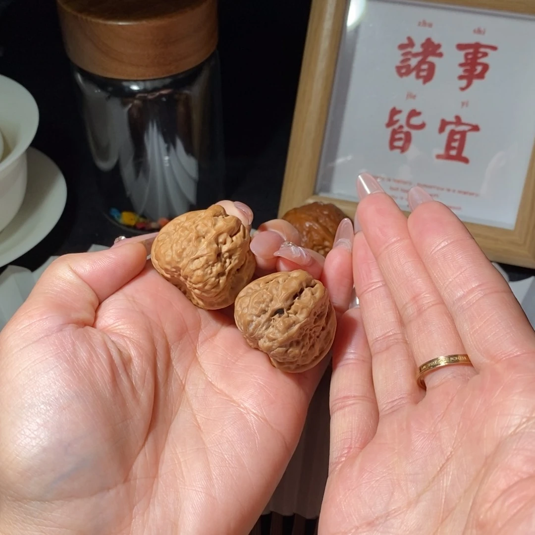 文玩核桃吊坠蛙蛙34