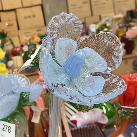 琉璃花瓶高45厘米宽6厘米