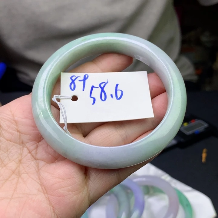 未镶嵌手镯翡翠89