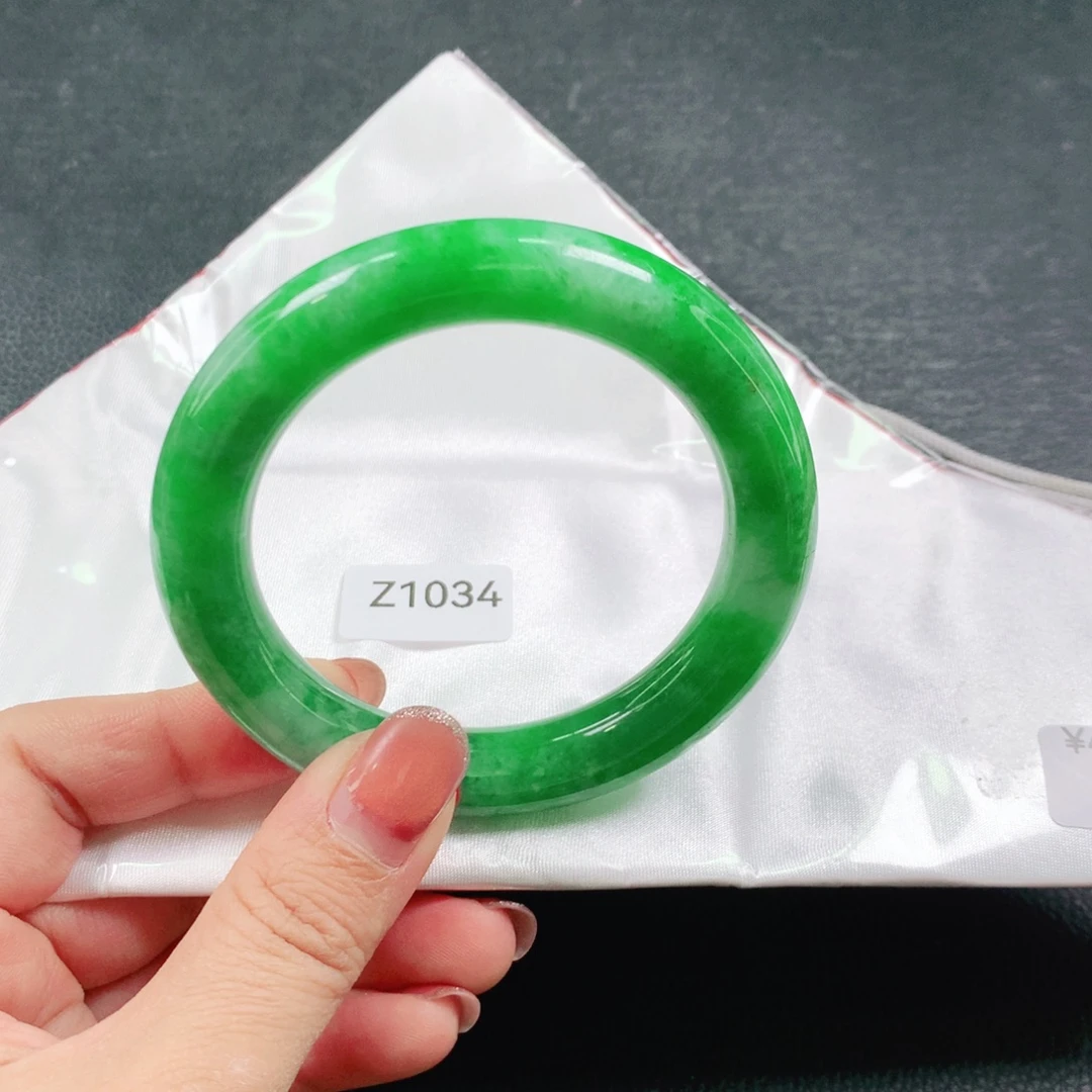 翡翠未镶嵌手镯（圆镯）03