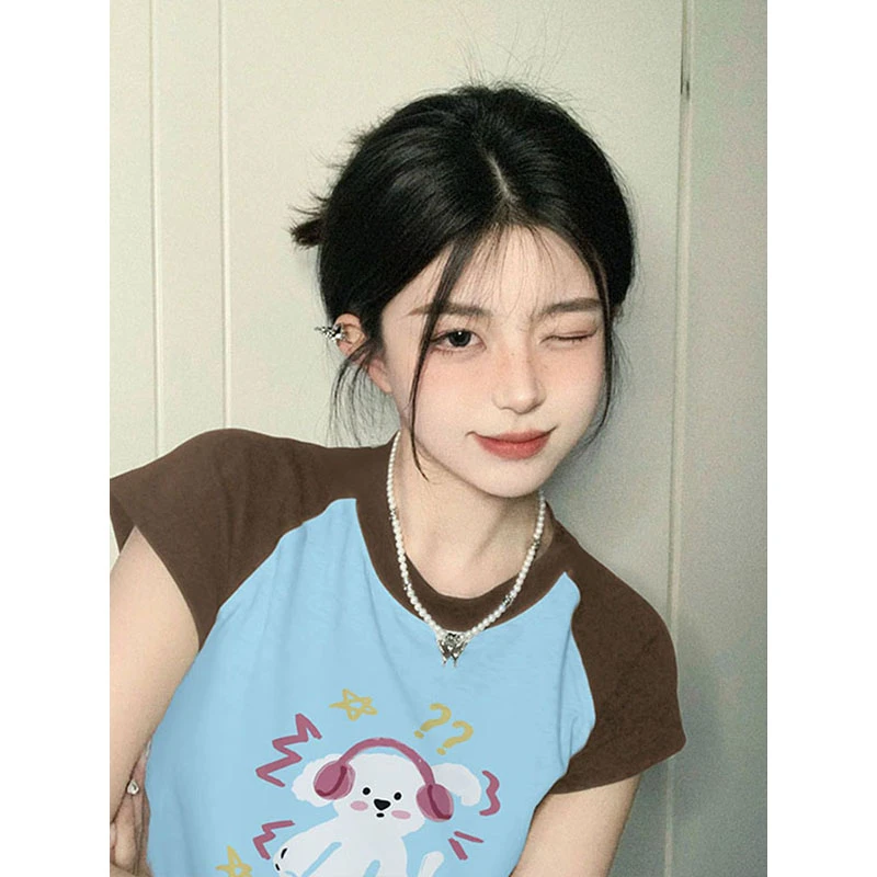 美式复古撞色插肩短袖T恤女夏季设计感可爱小狗印花修身短款上衣