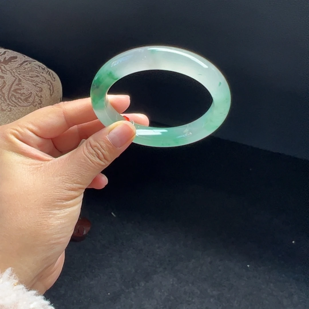 石英质玉未镶嵌手镯非洲翠5859