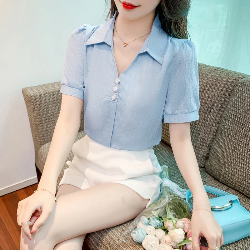 夏季新款时尚洋气V领短袖衬衫女通勤百搭小衫减龄显瘦上衣潮