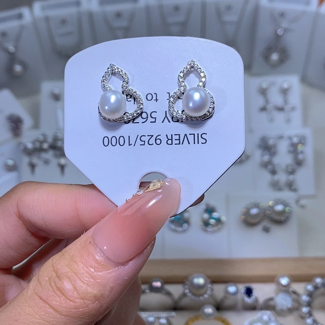 淡水珍珠未镶嵌耳饰