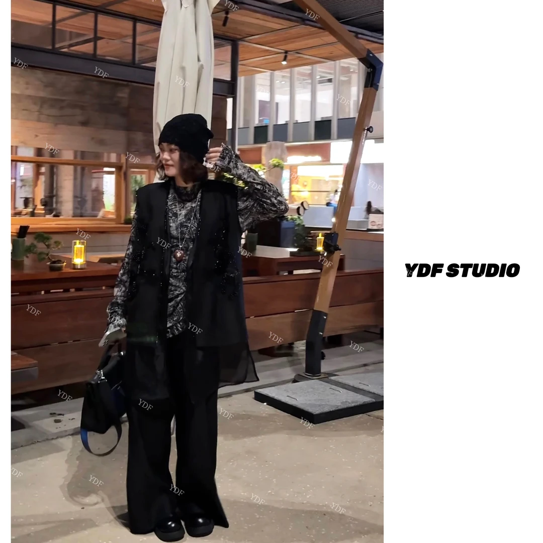 YDFSTUDIO【暗黑新贵】欧货高品早秋重工刺绣设计马甲上衣+裤子套装