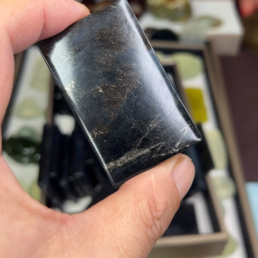 花***忧岫玉未镶嵌颈饰水墨无事牌