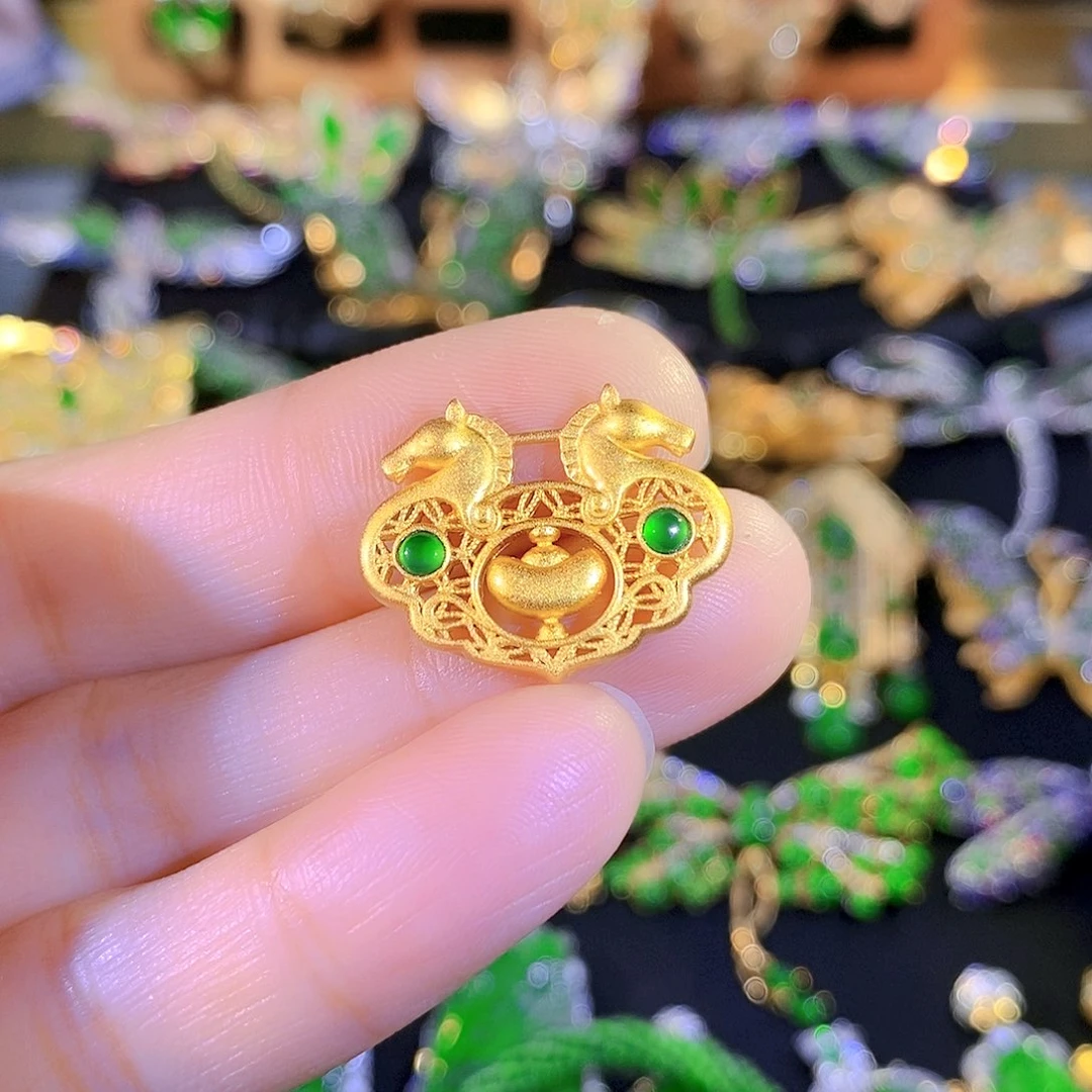 颈饰银S925镶嵌翡翠