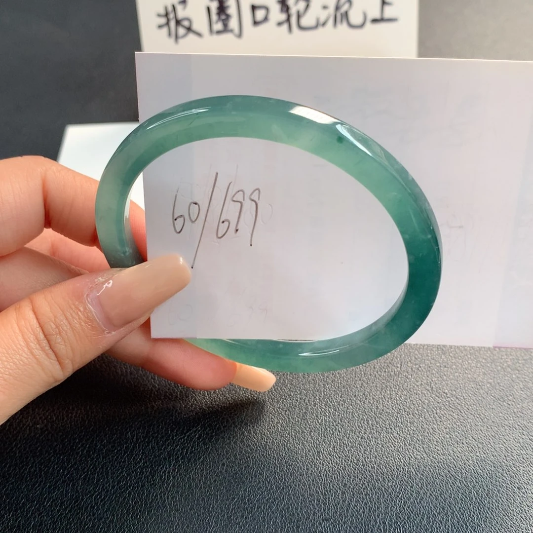 翡翠未镶嵌手镯天然翡翠