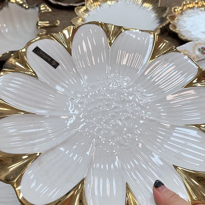 瓷片凡间陶瓷家居生活馆