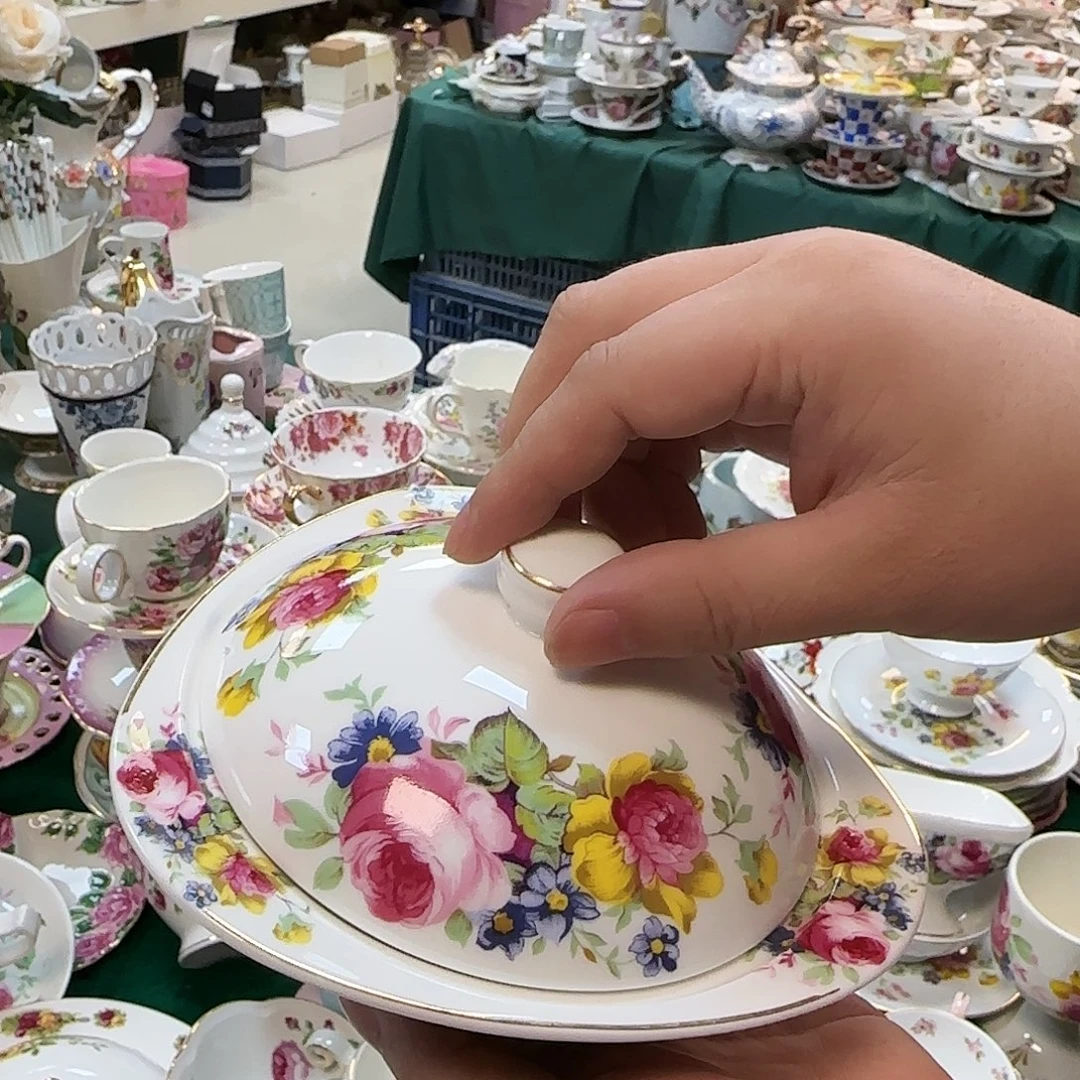 冠衡外贸陶瓷有限公司