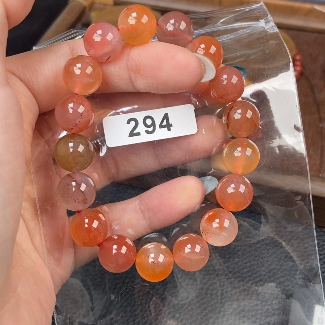 南红玛瑙未镶嵌手链卡11.7