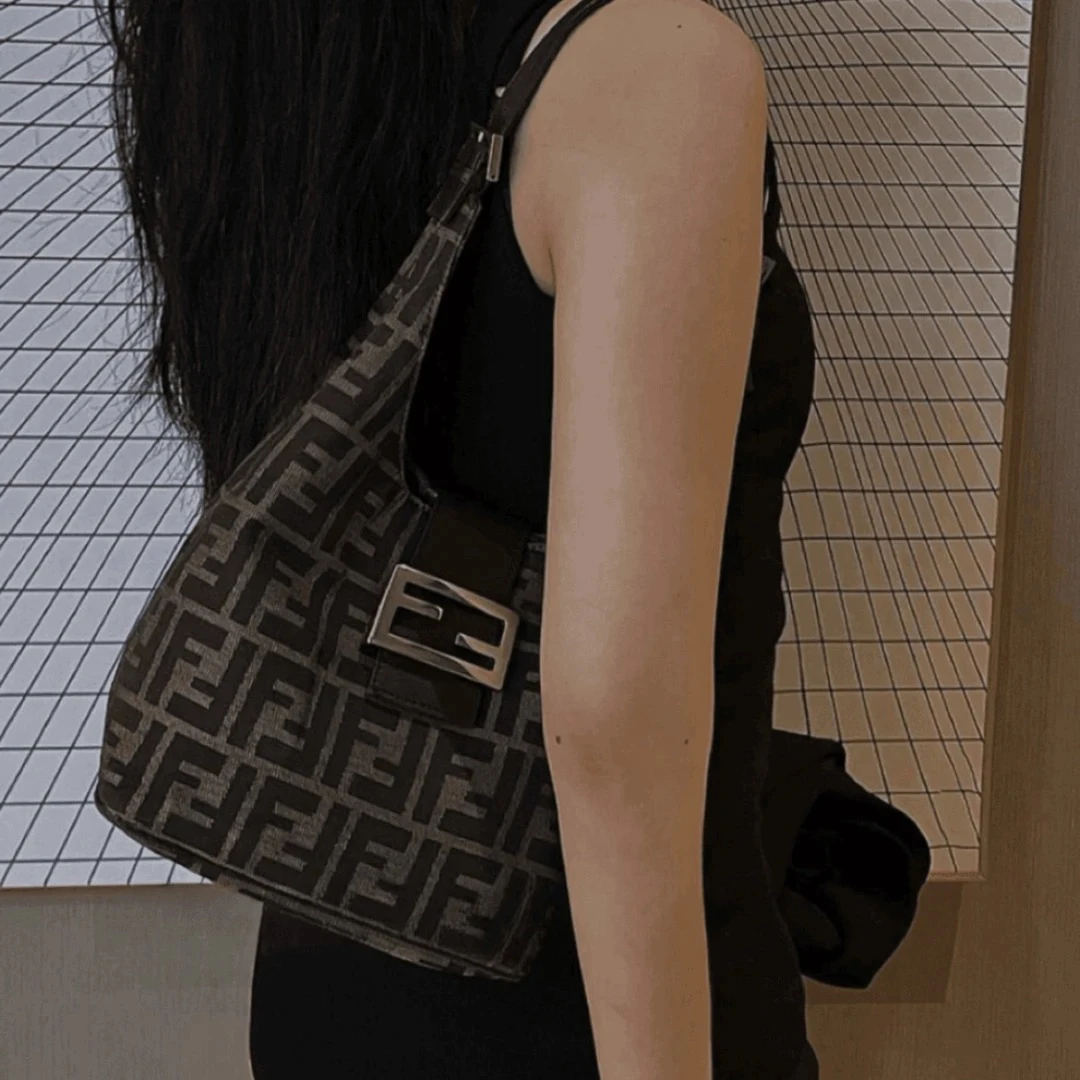 95新 FENDI/芬迪 芬迪单肩薯条包