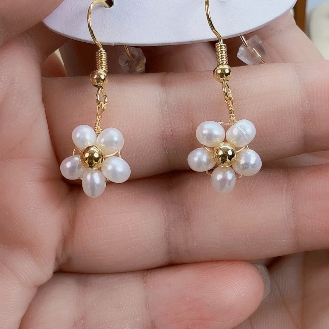 未镶嵌耳饰淡水珍珠