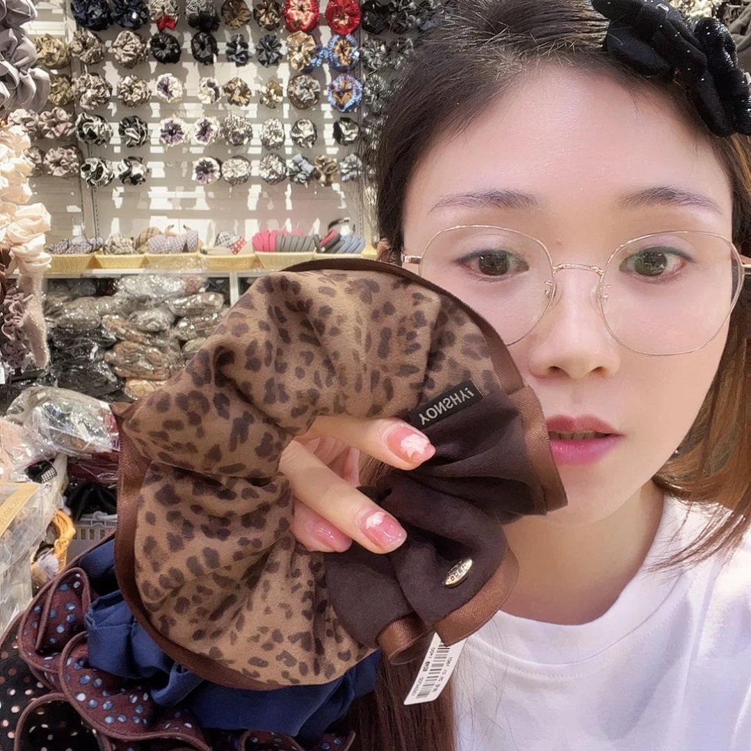 布艺非金属豹纹拼色