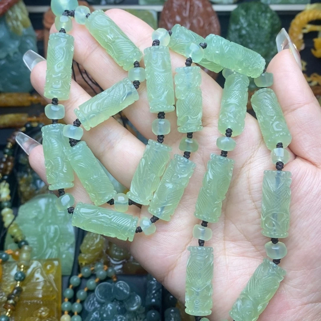 蛇纹石玉未镶嵌颈饰快**福