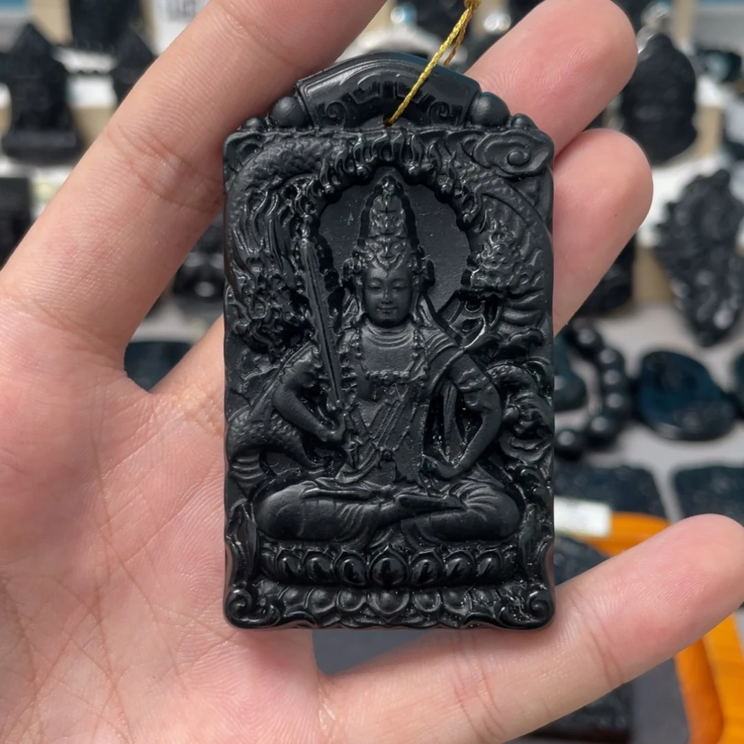 我***毛未镶嵌蛇纹石玉吊坠
