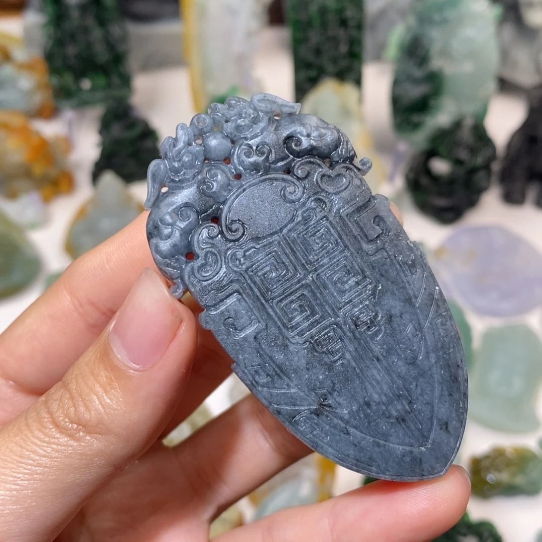 定制翡翠未镶嵌翡翠