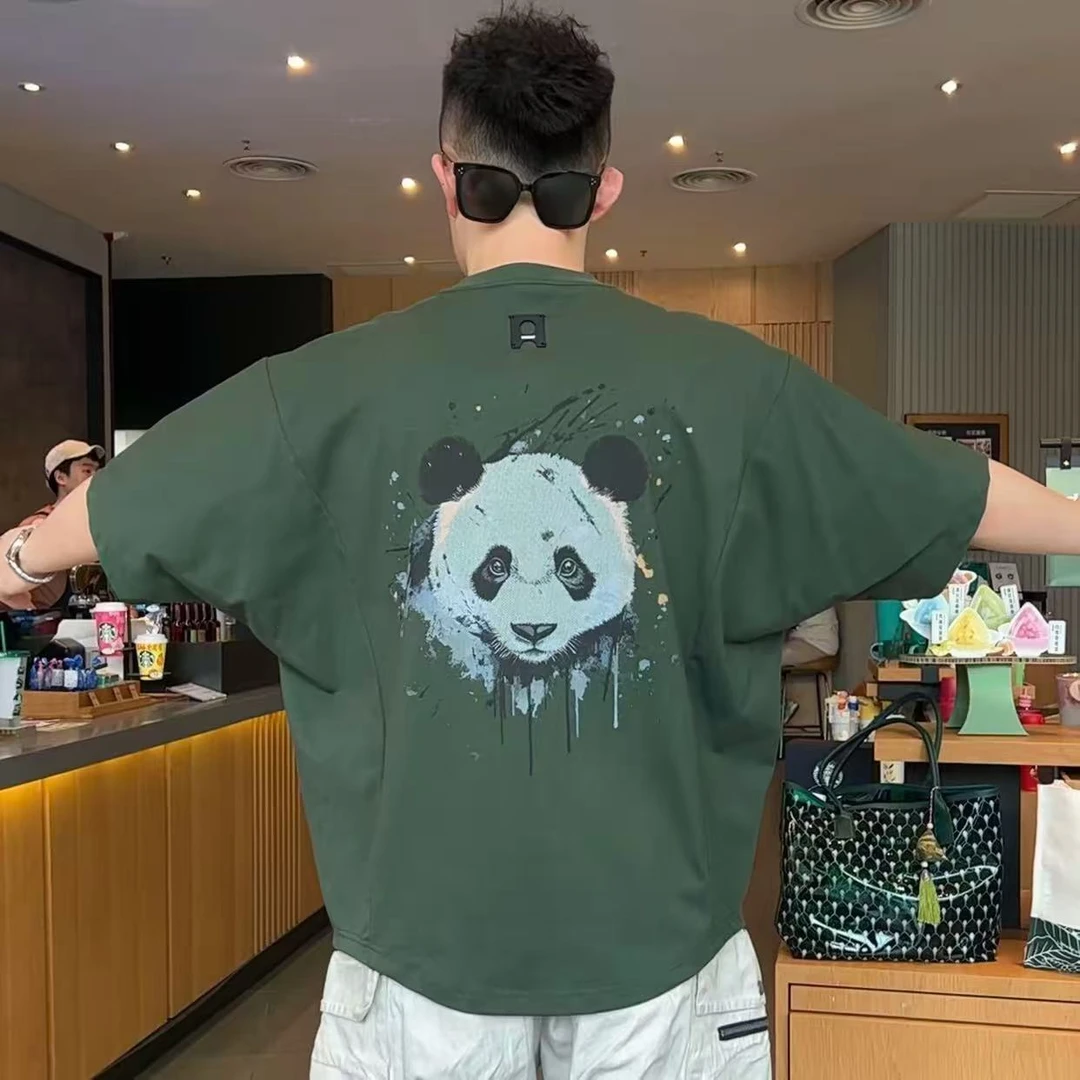 DB 男装夏季新款休闲蝙蝠袖T恤熊猫涂鸦设计轻奢短袖宽松显瘦8069