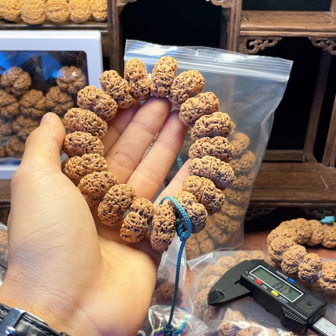金刚菩提吊坠26夹板