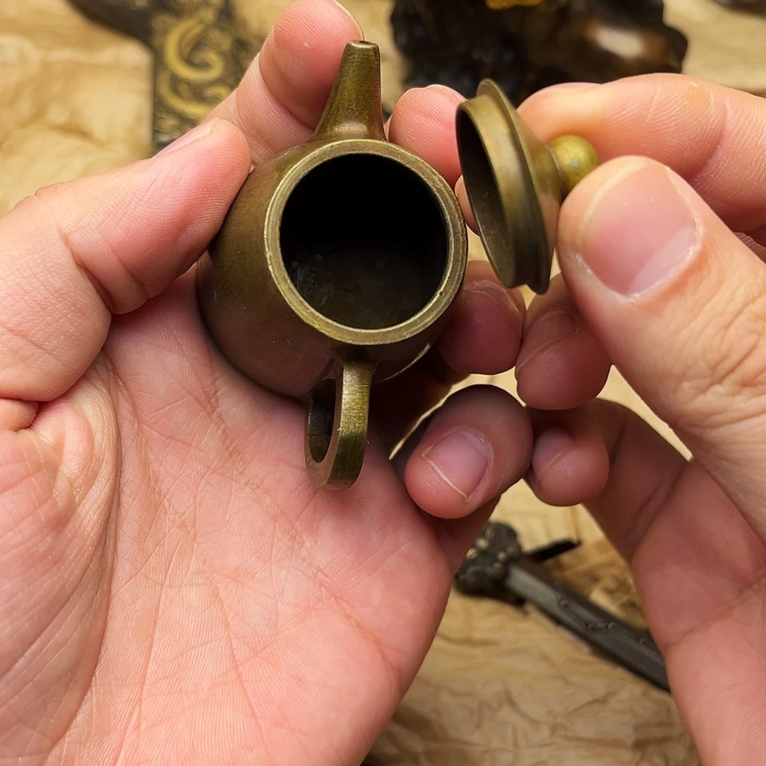 精美铜器批发档口