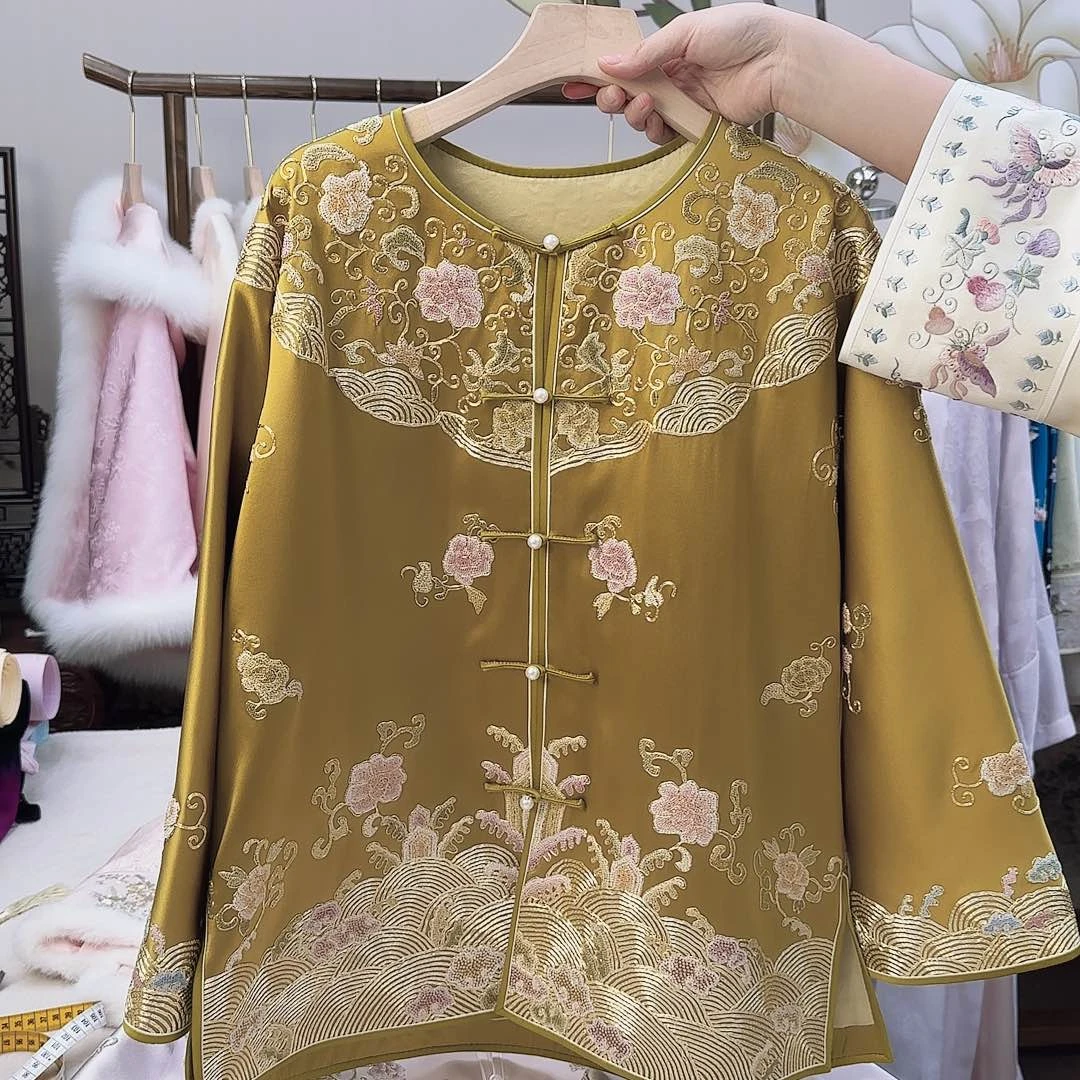 刺绣2.真丝苏绣四季款外套