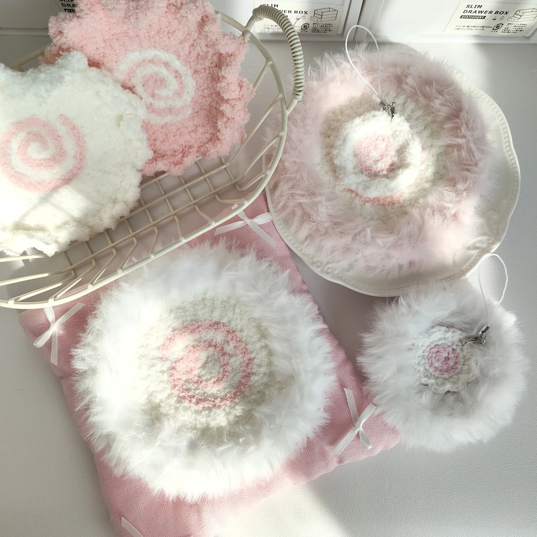 成品手工钩织毛绒鱼板杯垫皮草边ins风桌面拍照道具