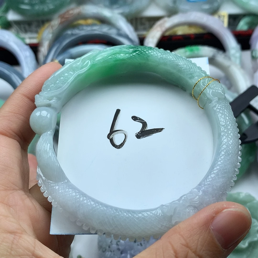 翡翠未镶嵌手镯复古风格62