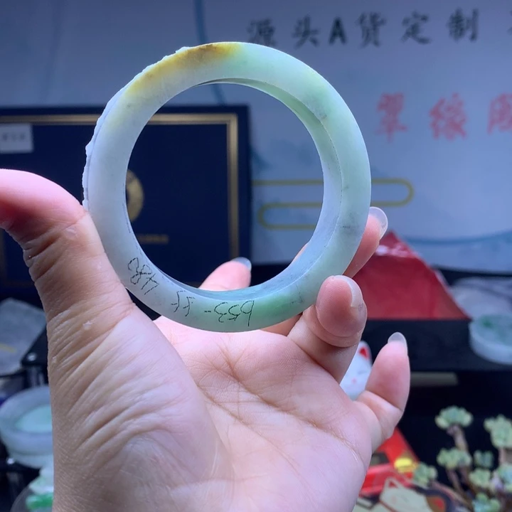 定制翡翠翡翠手镯未镶嵌