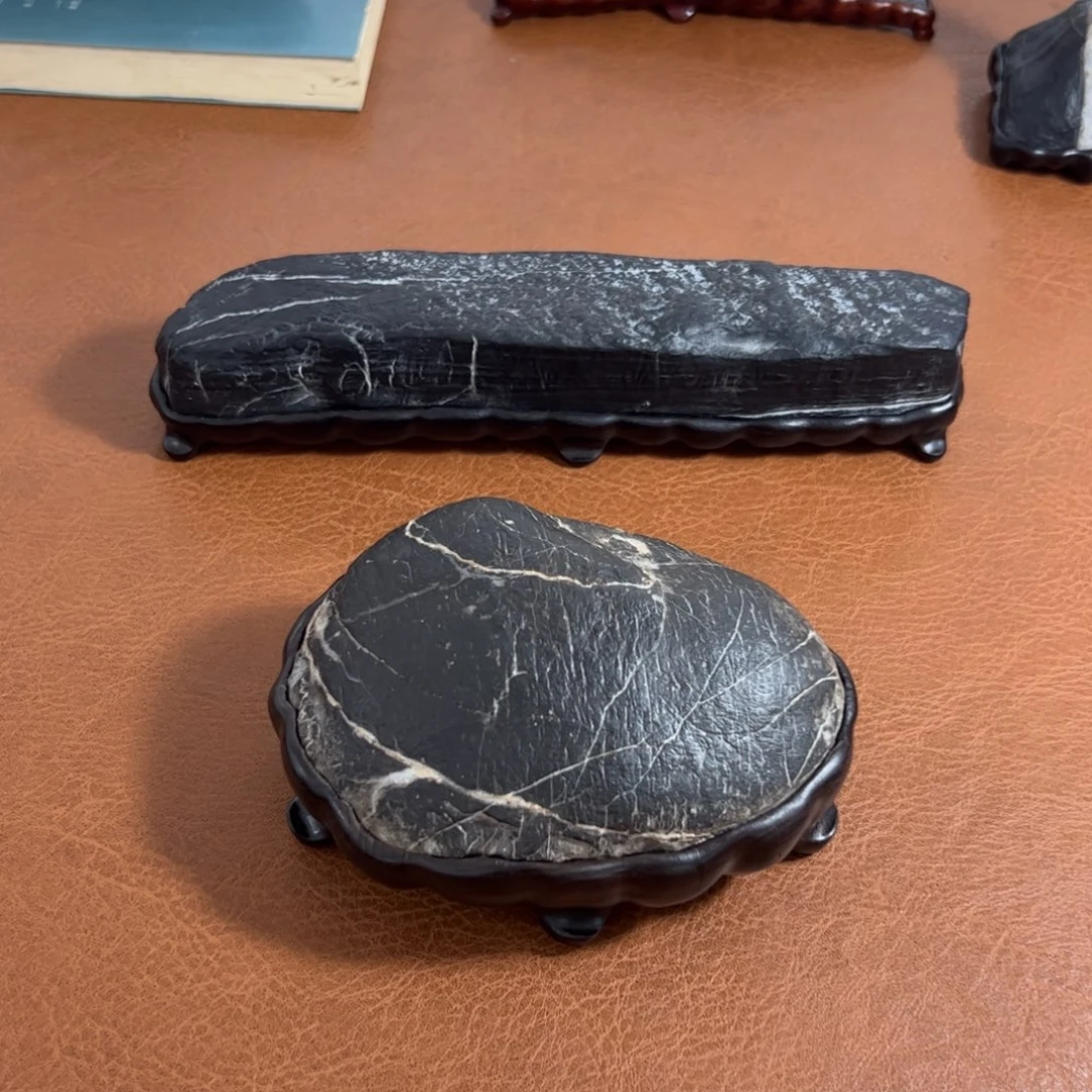 灵璧石精品手把件