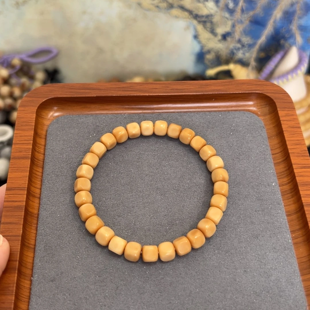 樱***子吊坠菩提根/象牙果902龙脊微瑕