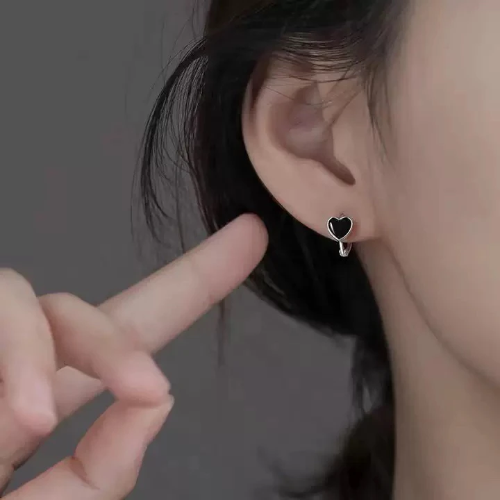 925银耳饰 s925纯银爱心耳圈个性小众耳扣女夏耳环新款复古耳环