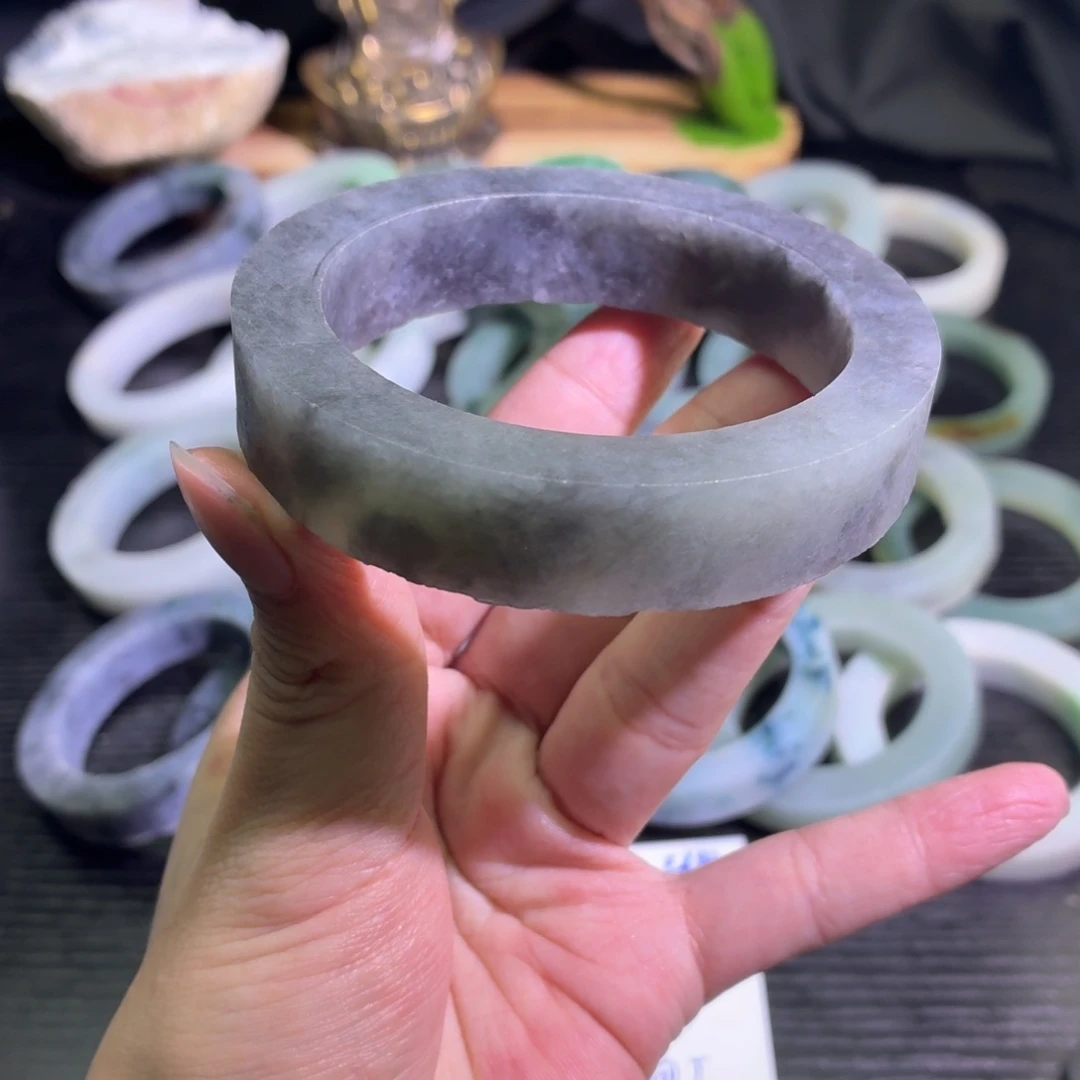 定制翡翠未镶嵌天然翡翠A货毛胚手镯定制