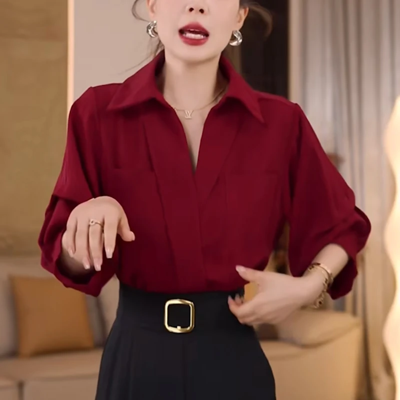 v领时尚减龄红色衬衫女夏季2025新款高级感宽松显瘦休闲中袖上衣