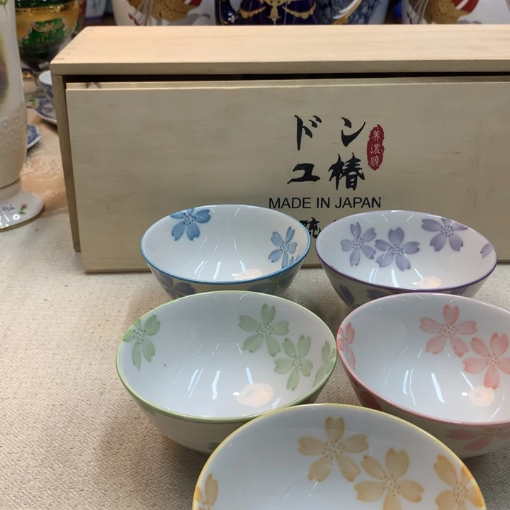 紫砂金瓷阁精品瓷器店