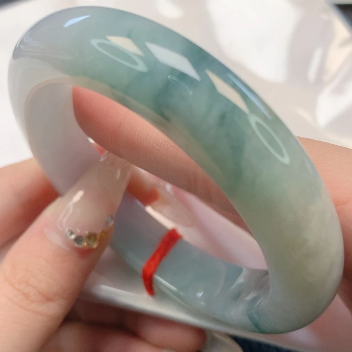 【闪购商品】翡翠手镯未镶嵌56圈