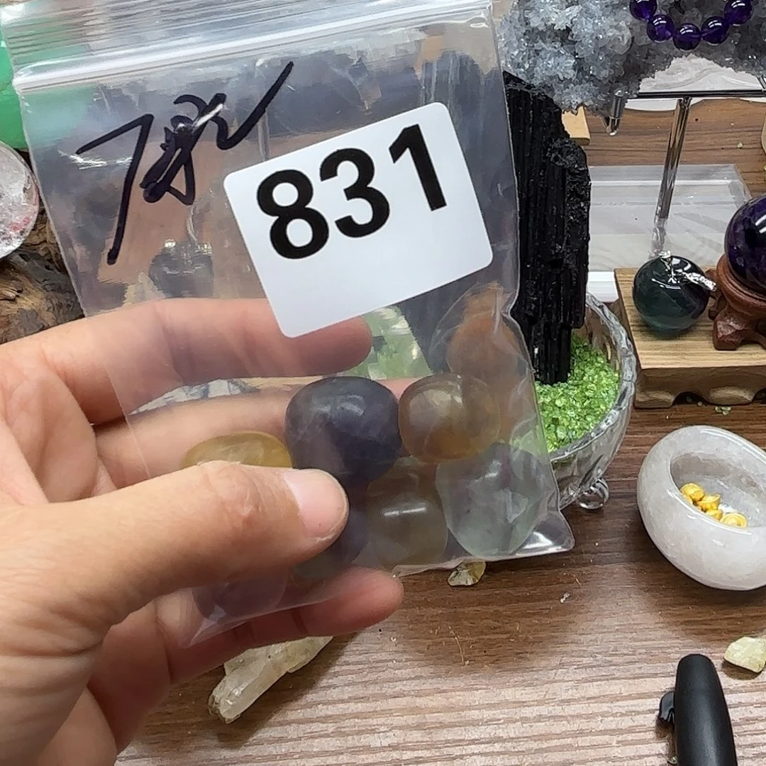 水晶未镶嵌大型摆件（非配饰）7颗