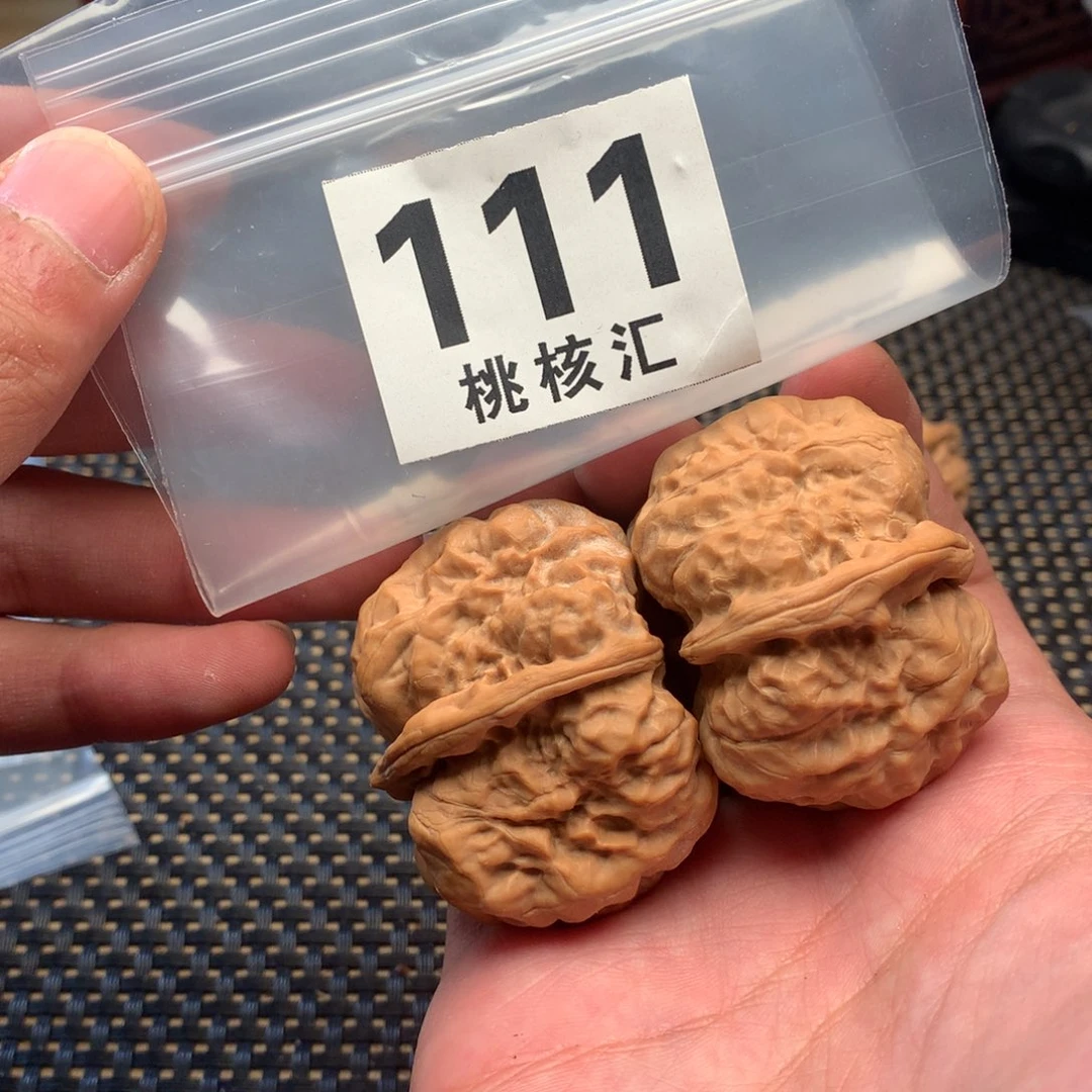 文玩核桃把件ˊ****蛤蟆头40