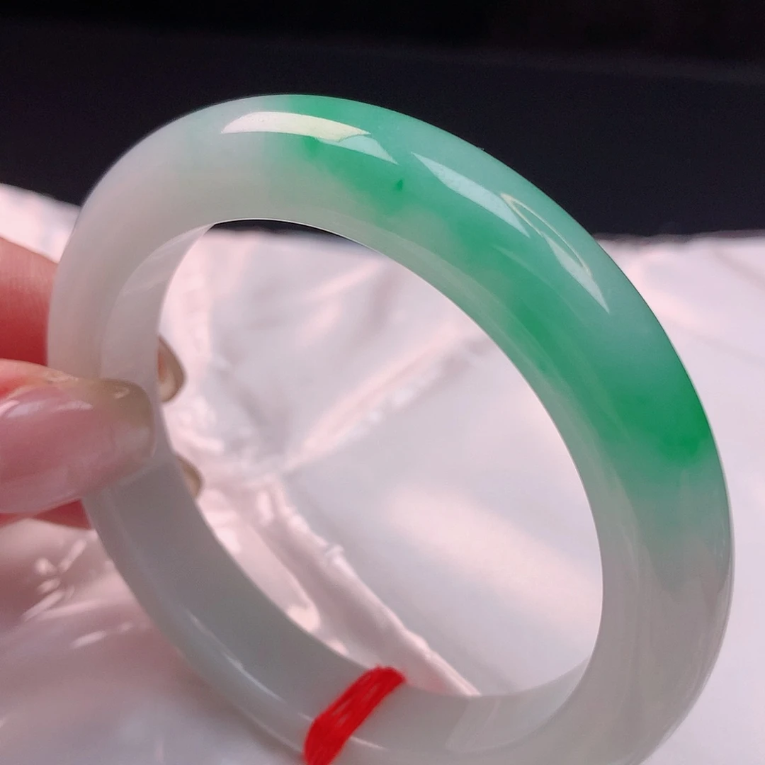 【闪购商品】未镶嵌手镯翡翠53