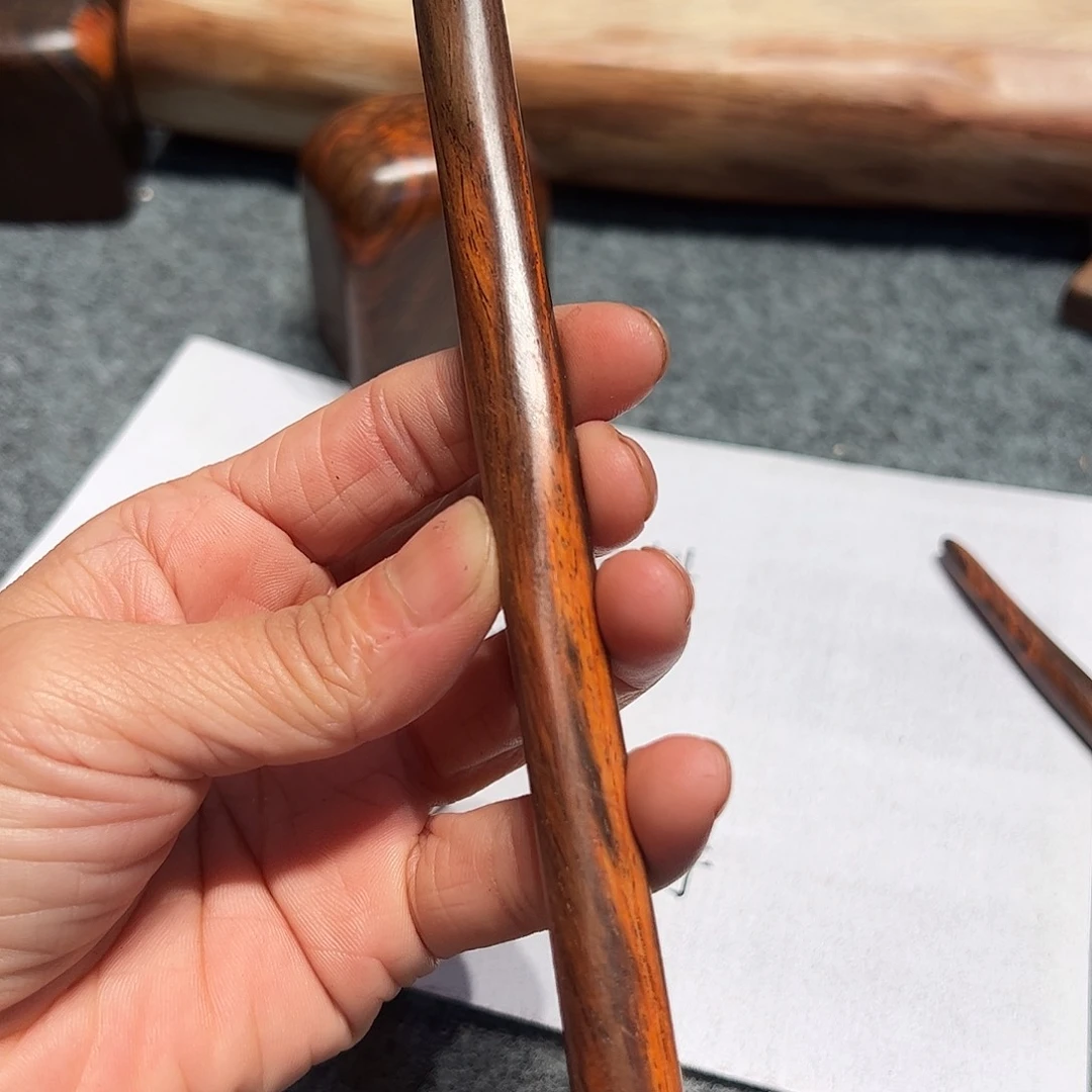 交趾黄檀（大红酸枝）浩***郎